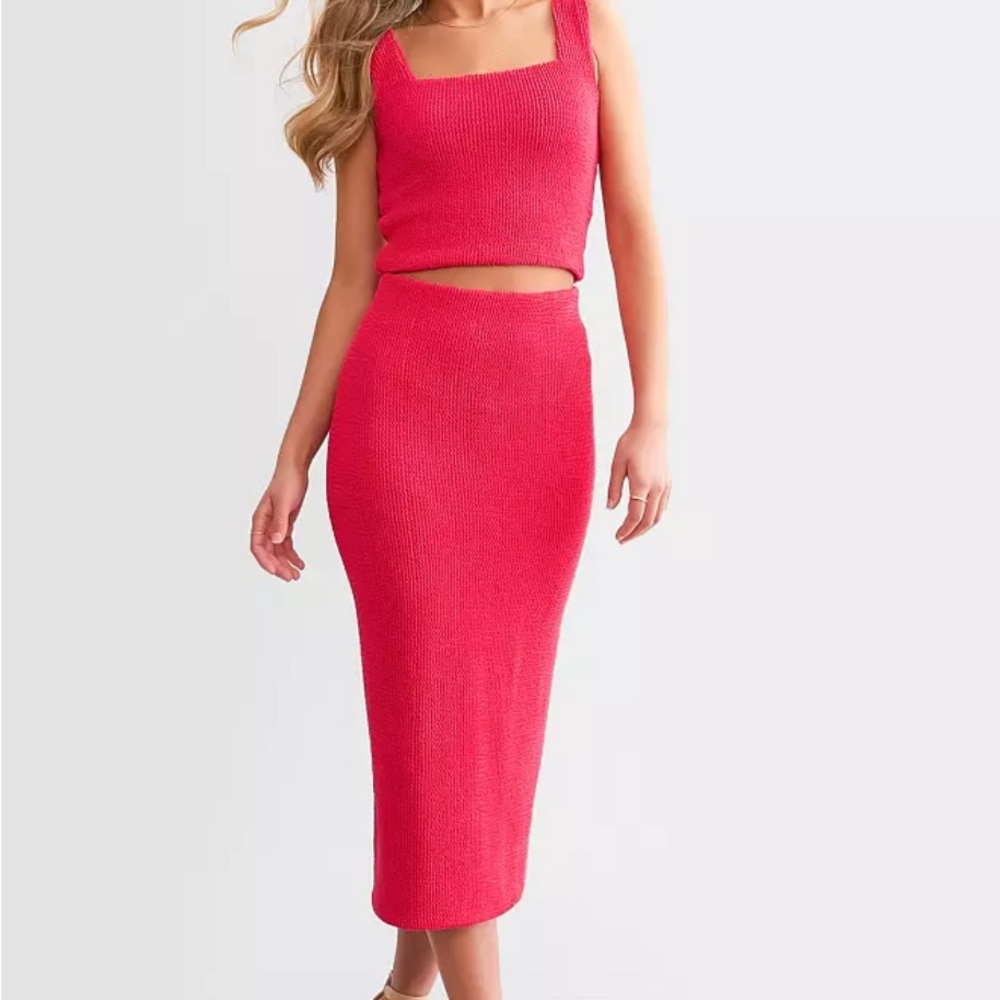 Z Supply Aveen Midi Skirt in Dragonfruit, size xs/s
